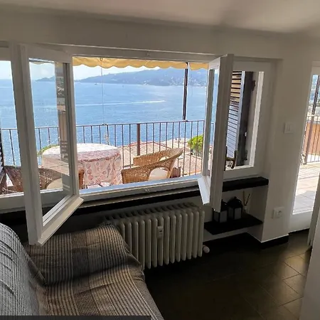 Nautilus Vista Mare Mozzafiato A 180 Gradi- Posto Auto Privato - 2 Matrimoniali Piu 1 Divano Letto Singolo-sky,netflix-wifi 200mg Апартаменты *