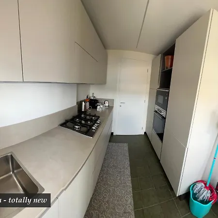 Nautilus Vista Mare Mozzafiato A 180 Gradi- Posto Auto Privato - 2 Matrimoniali Piu 1 Divano Letto Singolo-sky,netflix-wifi 200mg Апартаменты